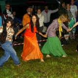 ����� ����